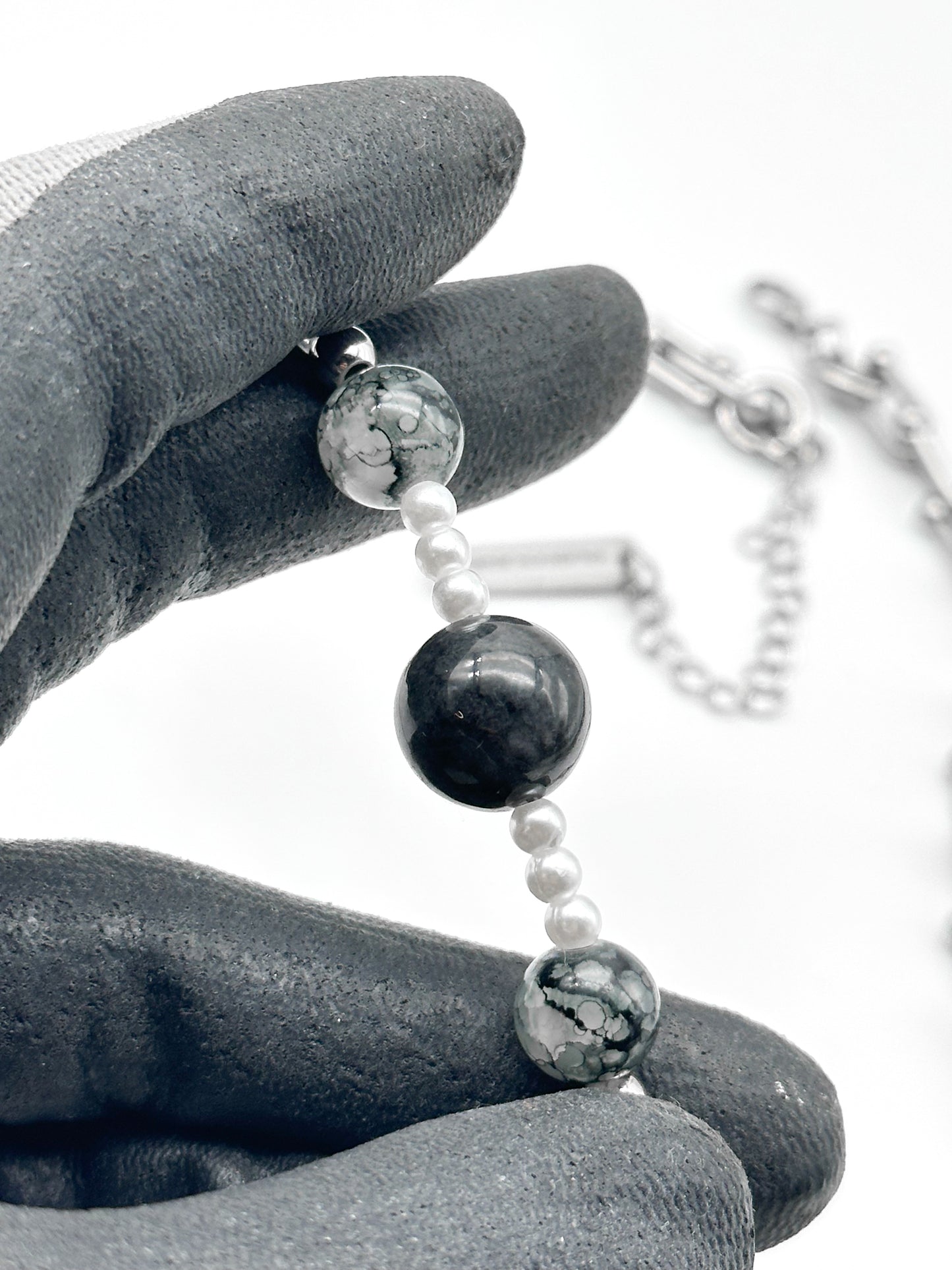 Grey Jade Bead Pearl Chain Necklace
