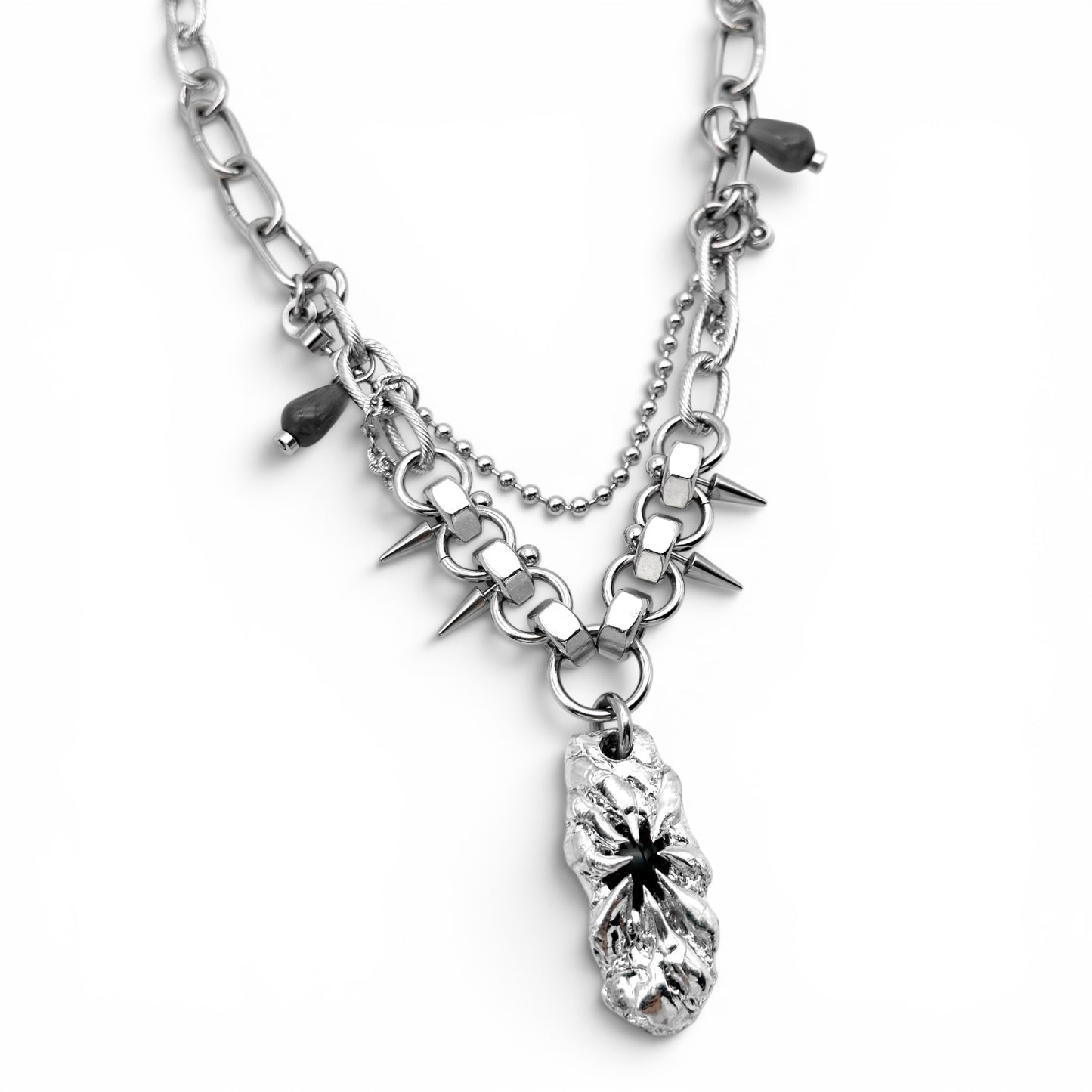 Soldered Black Pendant Spikes Necklace