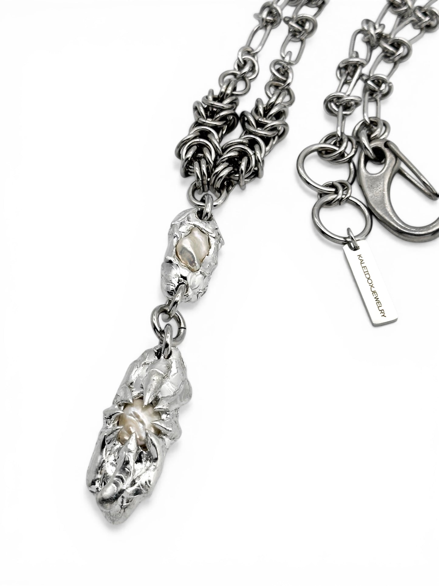 Soldered Pearl Pendant Necklace