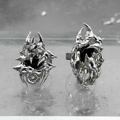Soldered black open ring