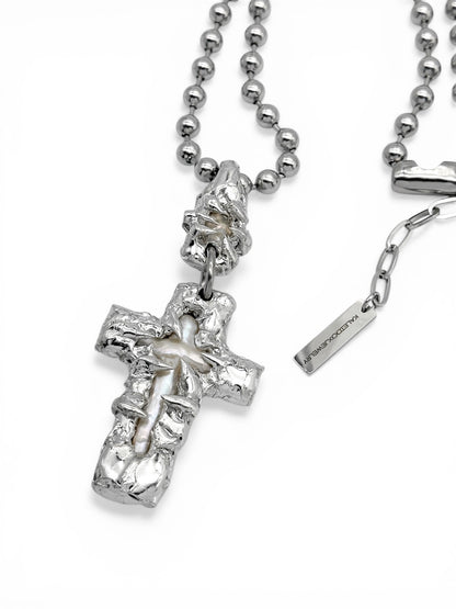 Soldered Pearl Pendant Necklace