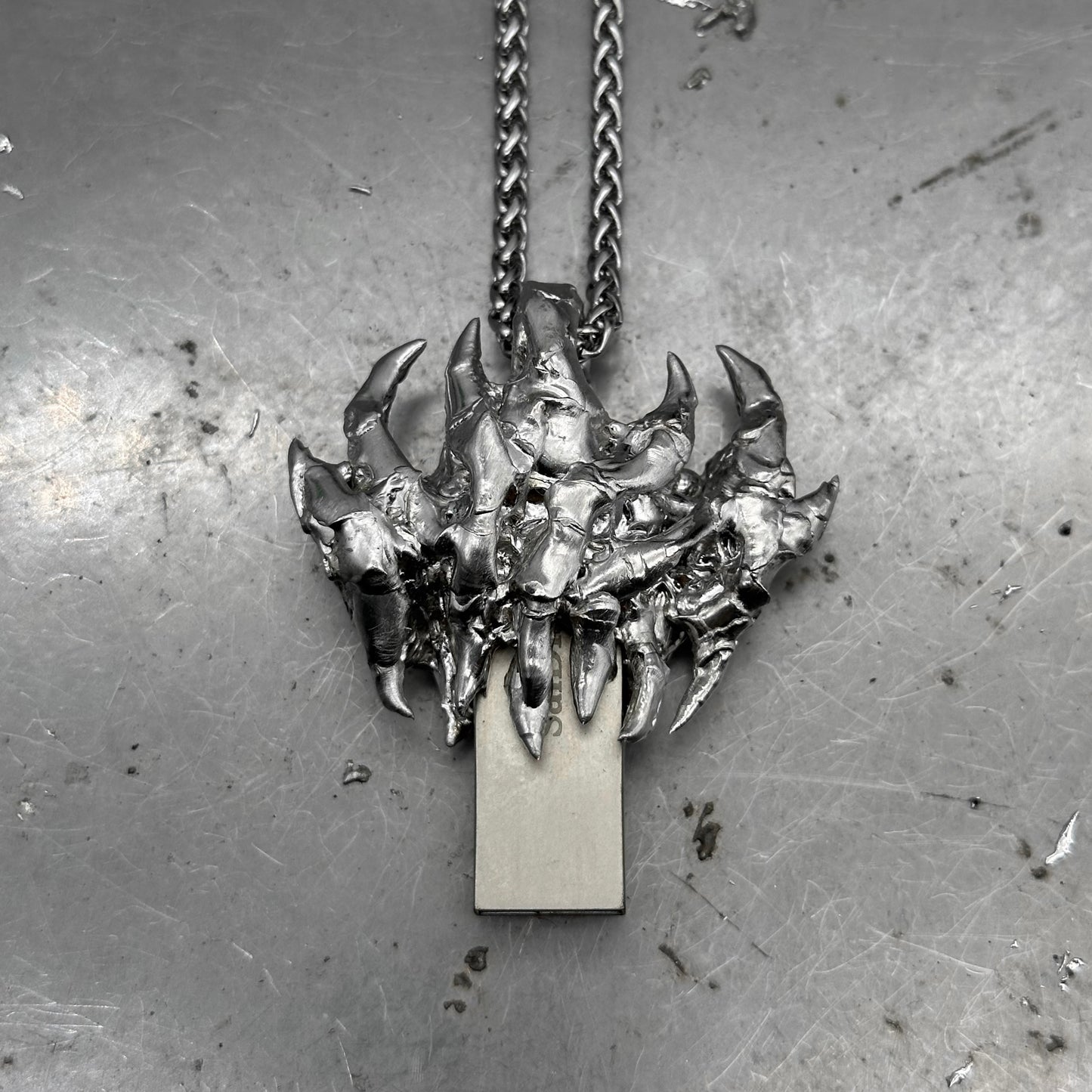 Soldered usb necklace 2
