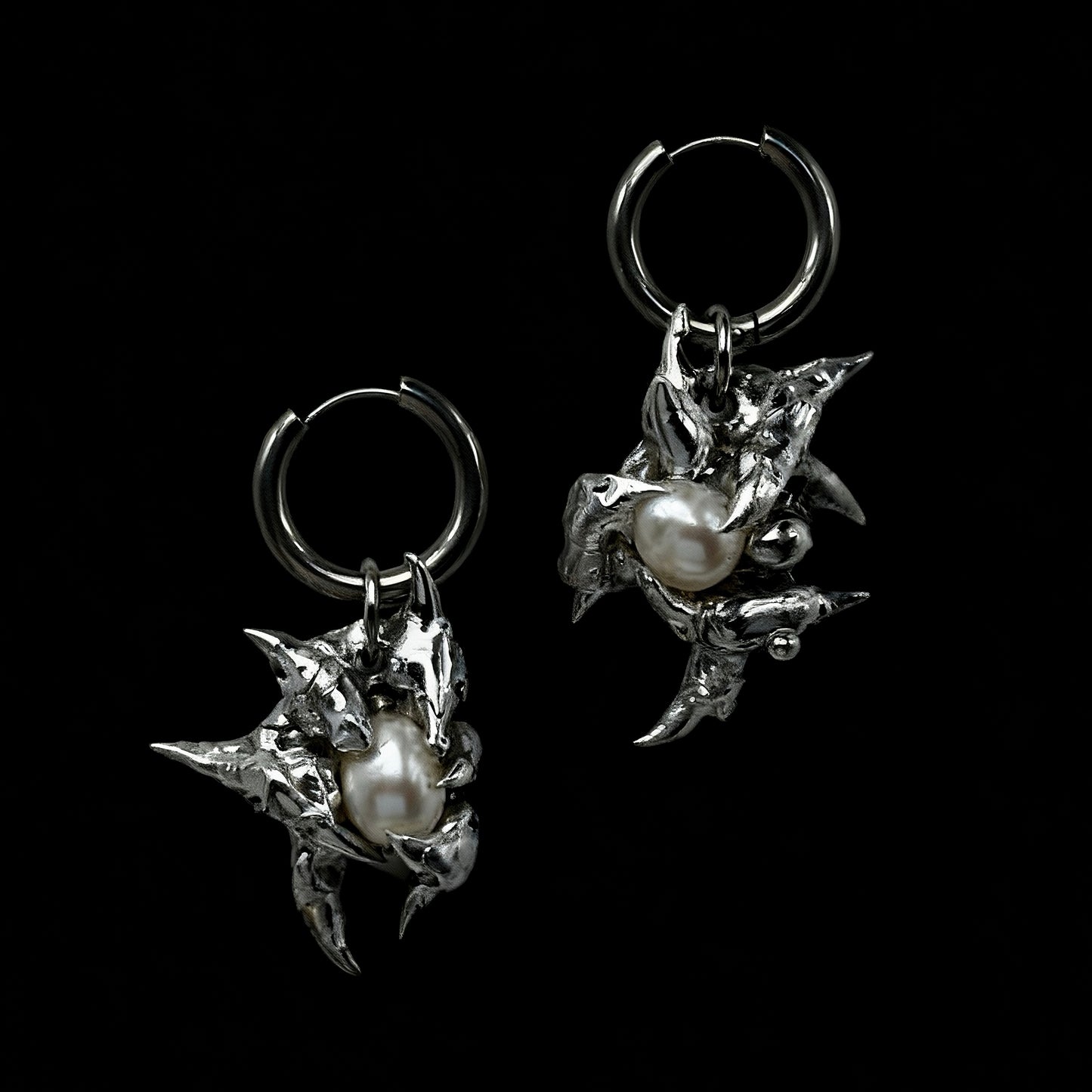 Soldered Pearl Spiky Earrings 01