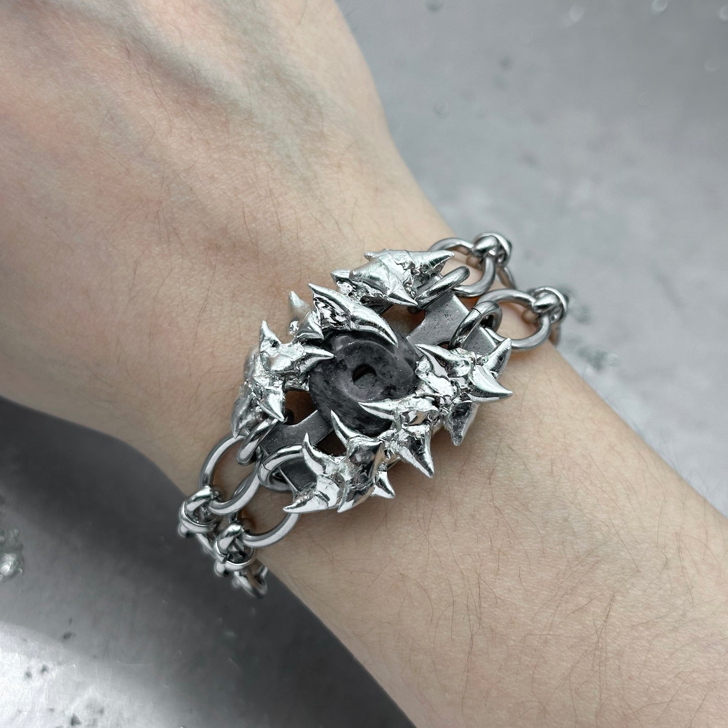 Soldered Grey Jade Thorns Double Chain Bracelt