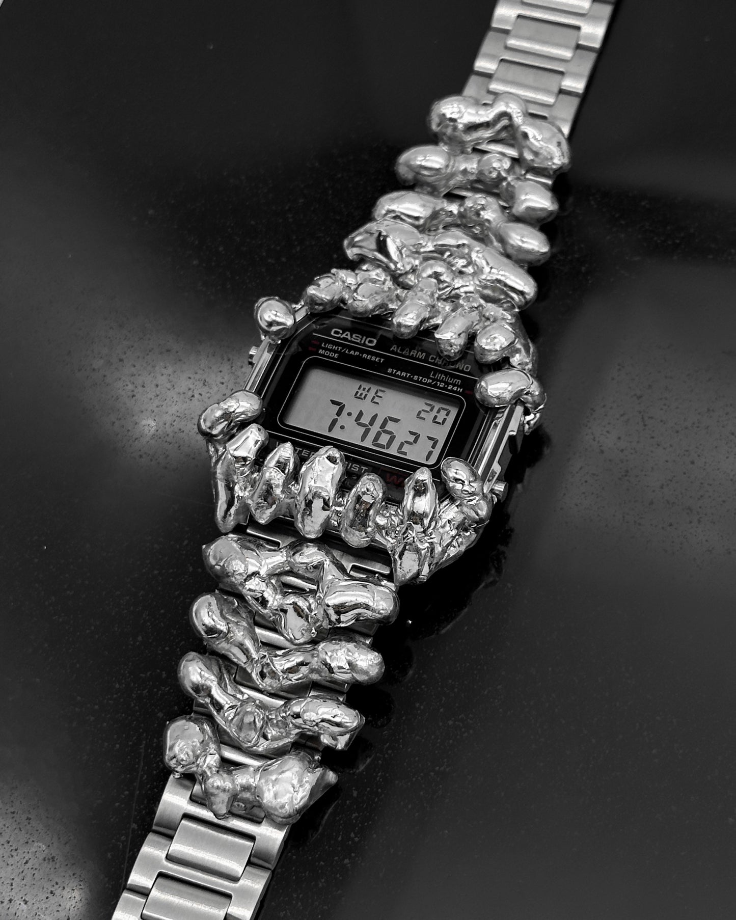 [MADE-TO-ORDER] Soldered Liquid Digital C Watch