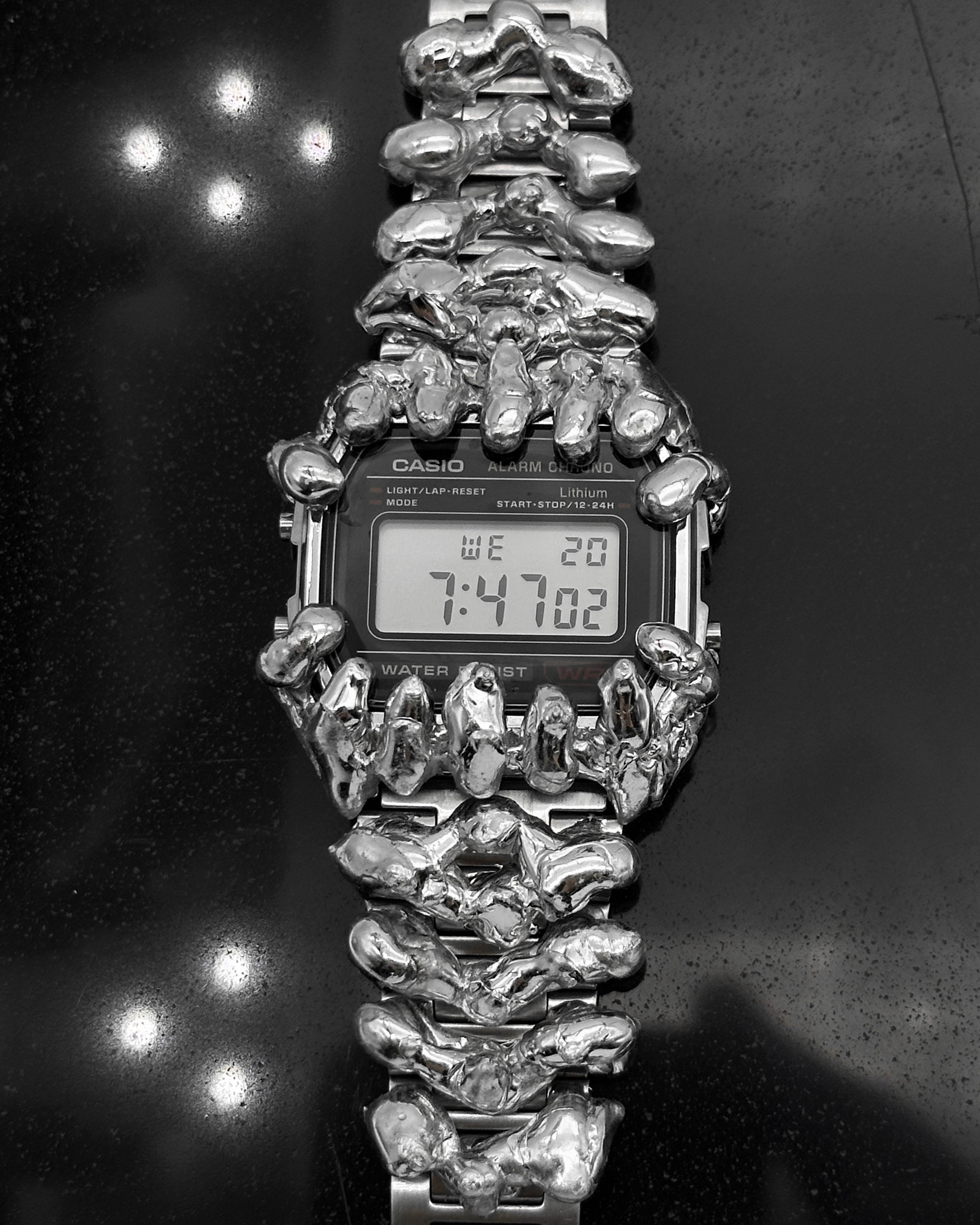 [PRE-ORDER] Soldered Liquid Digital C Watch – KALEIDOXJEWELRY
