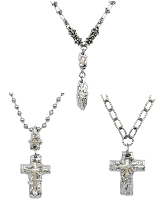 Soldered Pearl Pendant Necklace