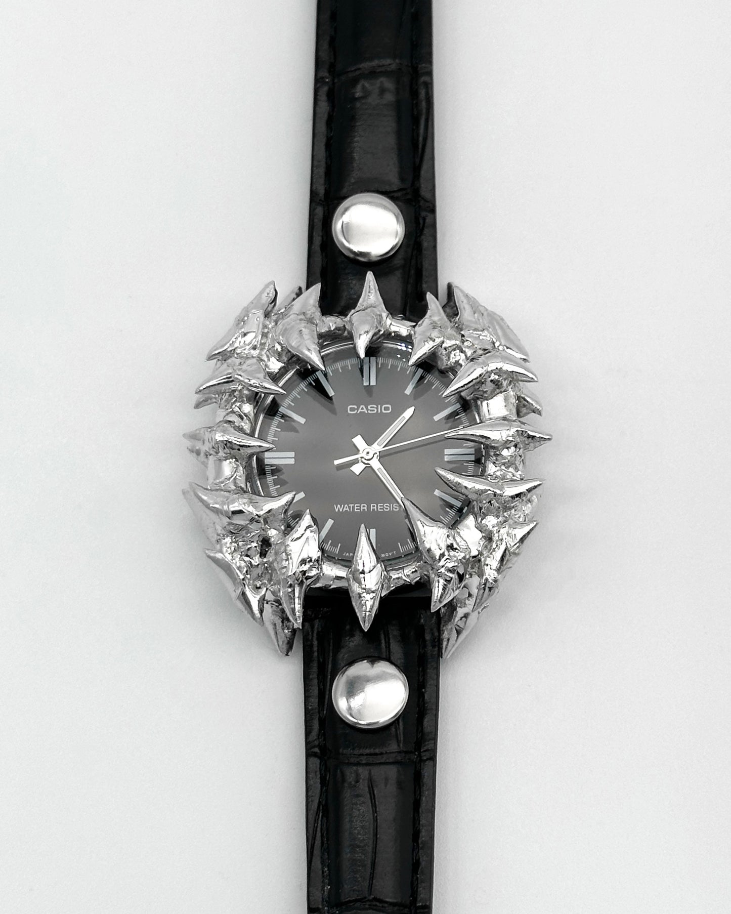 Soldered Thorns C Watch With Studded Strap
