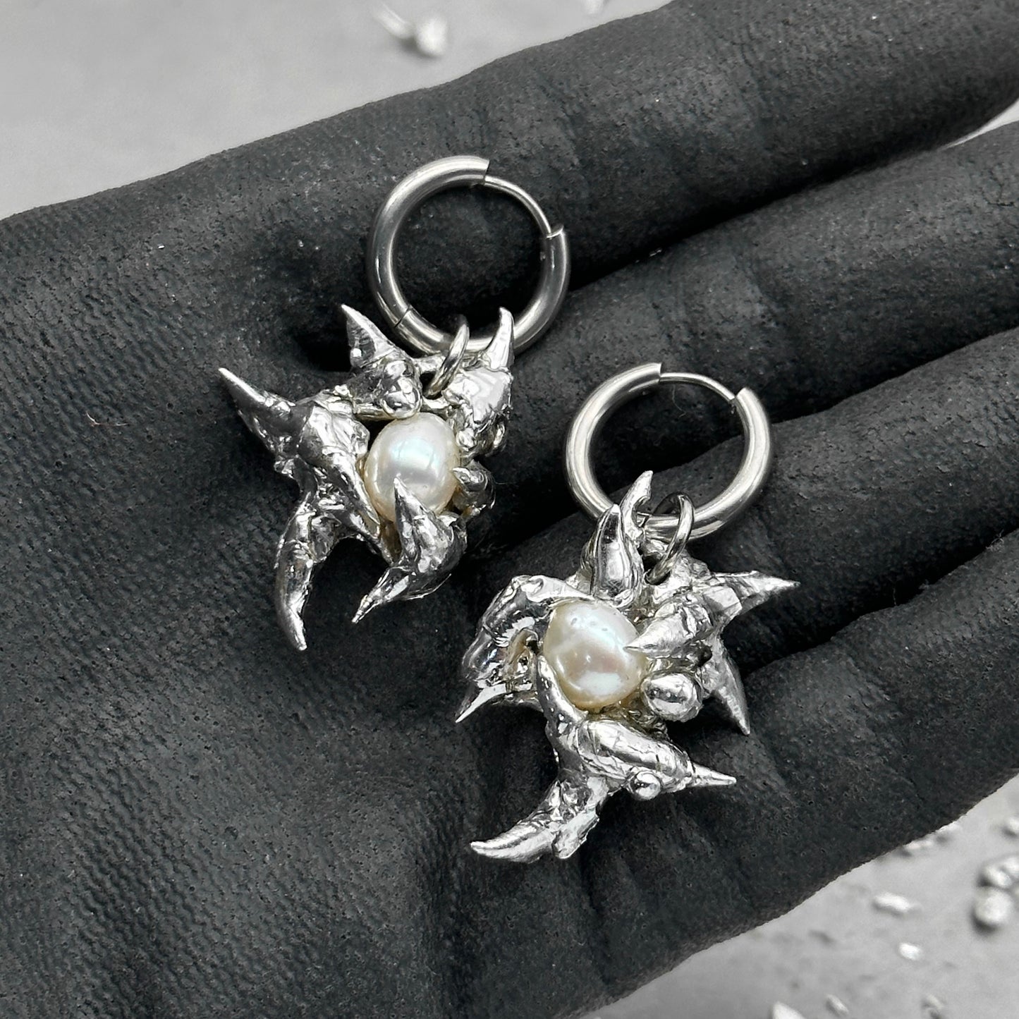 Soldered Pearl Spiky Earrings 01