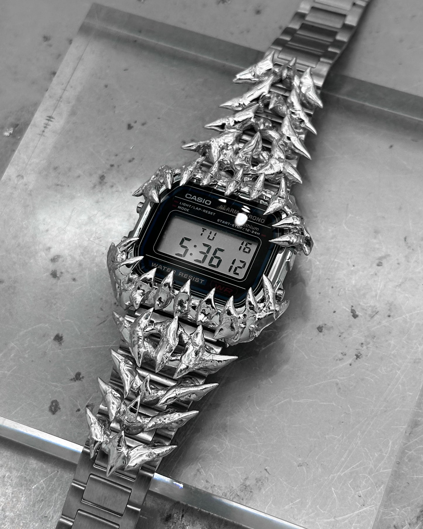 [MADE-TO-ORDER] Soldered Thorns Digital C Watch (Ver.2)